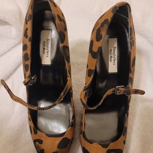 Leopard Print Pumps